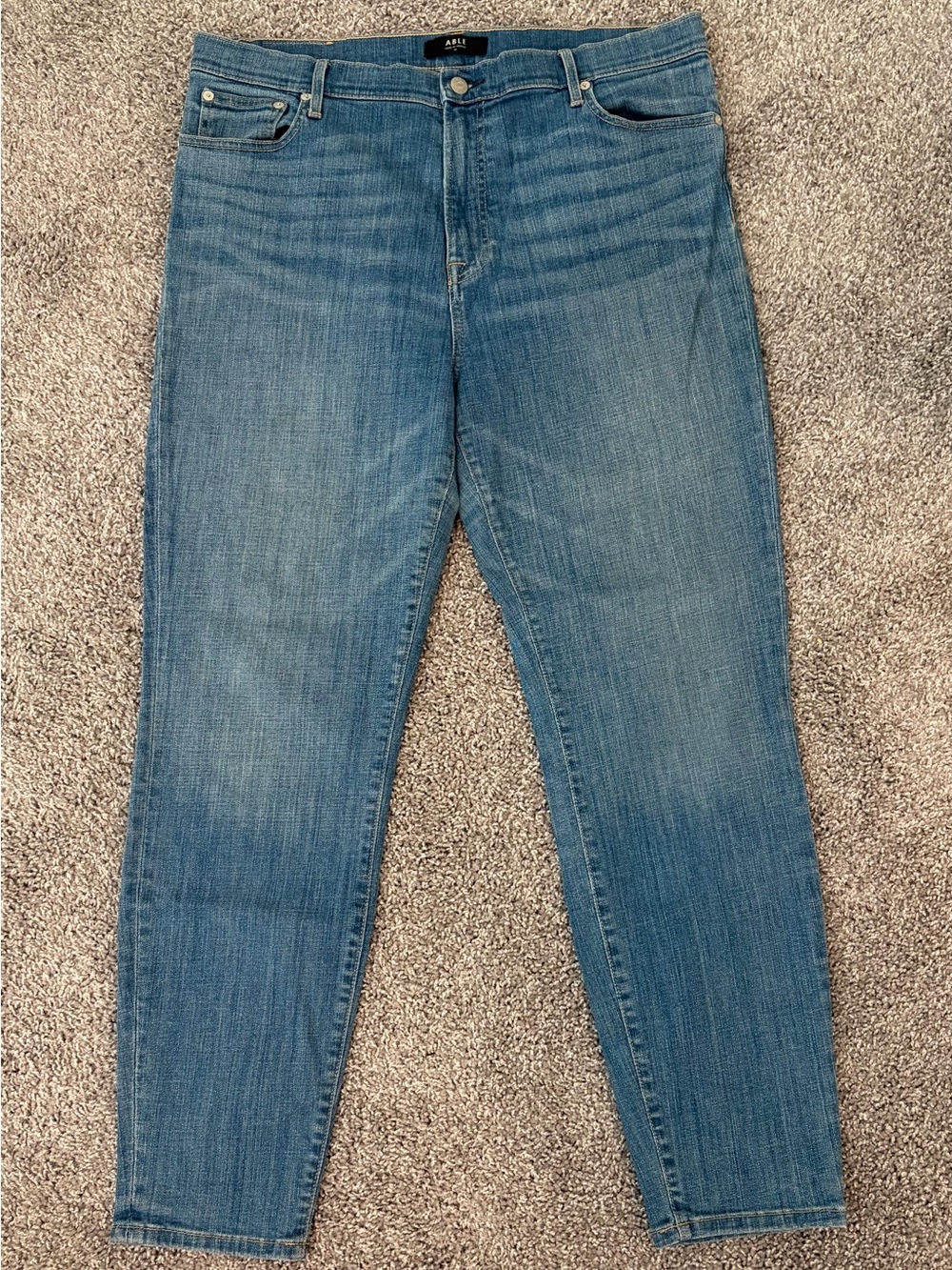 Able High Rise Medium Wash Jeans Sz 33
